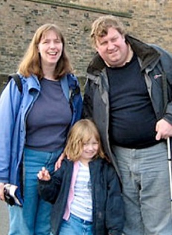 Gray O'Donoghue on a vacation with his wife and daughter. wife, spouse, income, earning, net worth